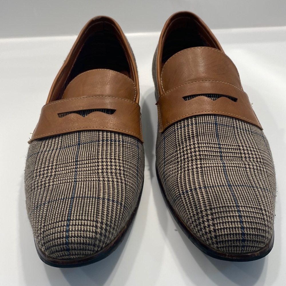 Ferro Aldo shoes